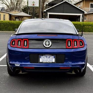 2014 Ford Mustang V6