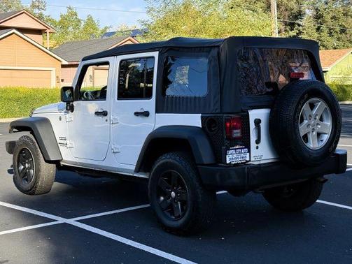 2016 Jeep Wrangler Unlimited Sport