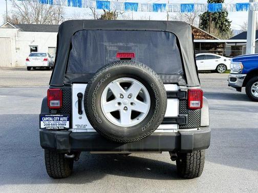 2016 Jeep Wrangler Unlimited Sport