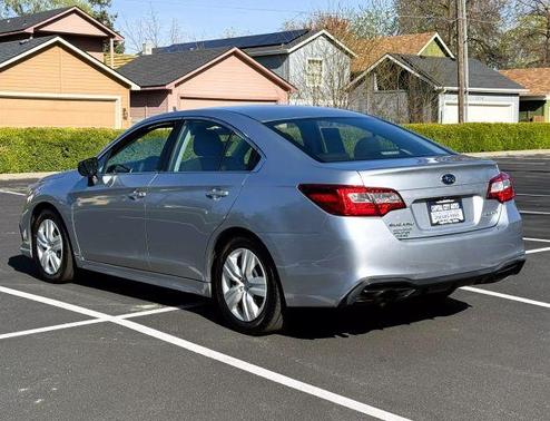 2018 Subaru Legacy 2.5i