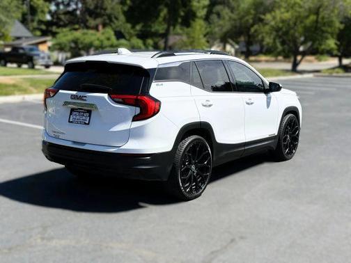 Summit White 2019 GMC Terrain SLE