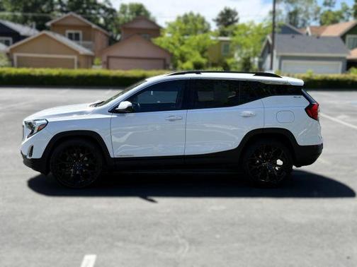 Summit White 2019 GMC Terrain SLE