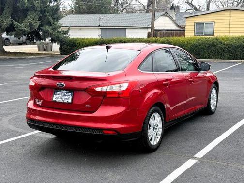 2012 Ford Focus SEL