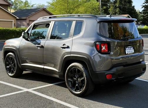 2017 Jeep Renegade Altitude