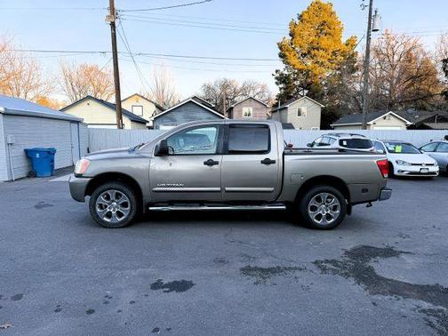 2008 Nissan Titan SE Crew Cab