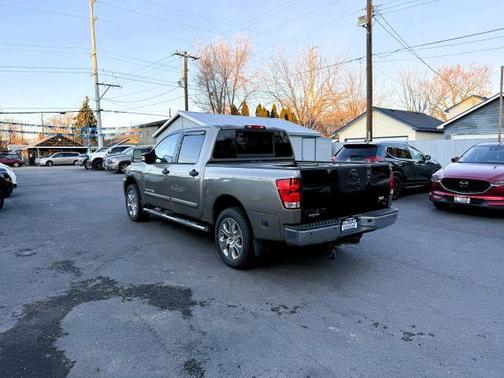 2008 Nissan Titan SE Crew Cab