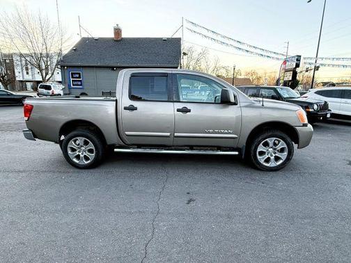 2008 Nissan Titan SE Crew Cab