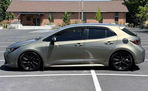 2019 Toyota Corolla Hatchback SE