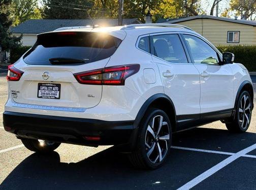 2020 Nissan Rogue Sport SL
