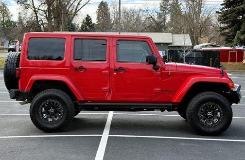 2012 Jeep Wrangler Unlimited Sahara