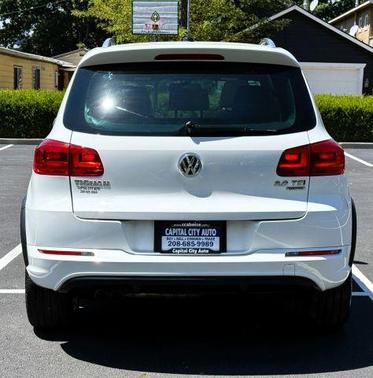2015 Volkswagen Tiguan 4MOTION Auto R-Line