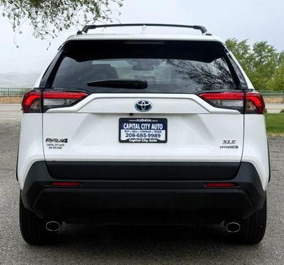 Super White 2021 Toyota RAV4 Hybrid XLE