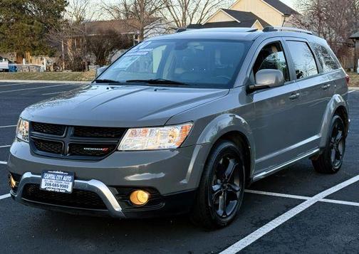 2020 Dodge Journey Crossroad