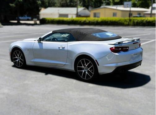 Silver Ice Metallic 2019 Chevrolet Camaro 1LT