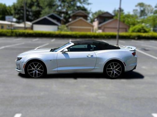 Silver Ice Metallic 2019 Chevrolet Camaro 1LT