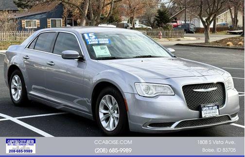 2015 Chrysler 300 Limited