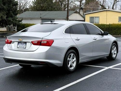 2017 Chevrolet Malibu 1LS