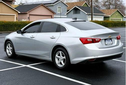 2017 Chevrolet Malibu 1LS