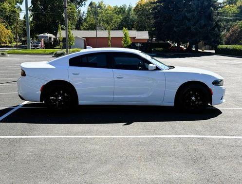 2017 Dodge Charger SXT