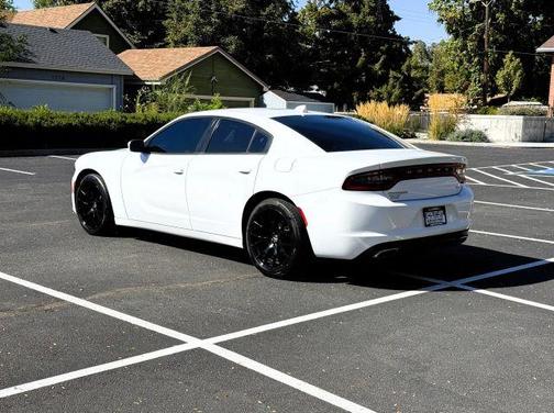 2017 Dodge Charger SXT