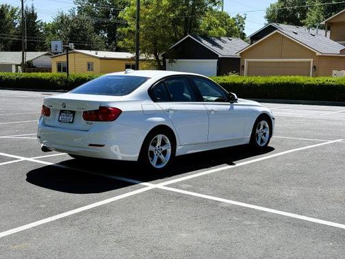2014 BMW 328 i xDrive