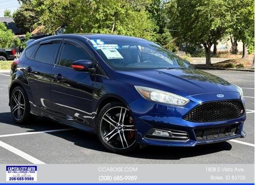 Kona Blue 2016 Ford Focus ST Base