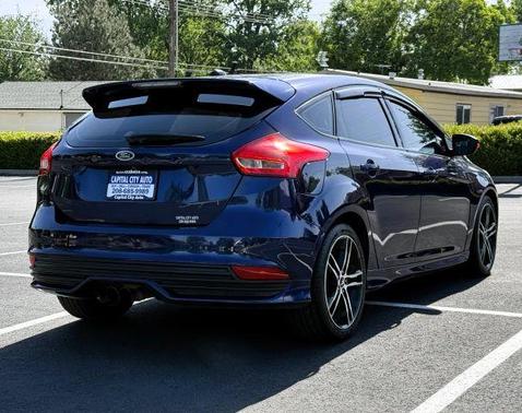 Kona Blue 2016 Ford Focus ST Base