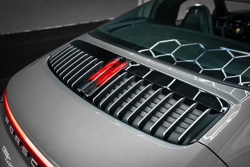 2024 Porsche 911 Targa 4S