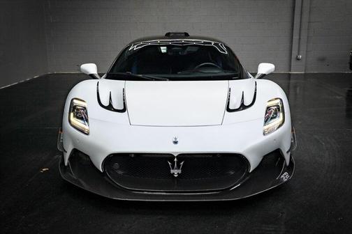 Bianco Audace 2022 Maserati MC20 ARIA