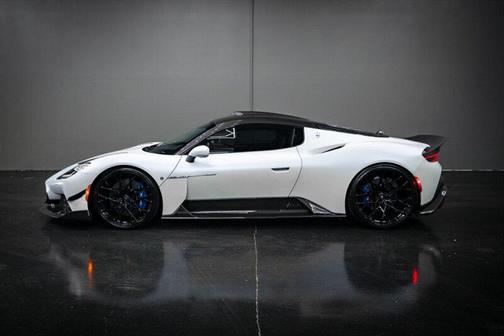 Bianco Audace 2022 Maserati MC20 ARIA