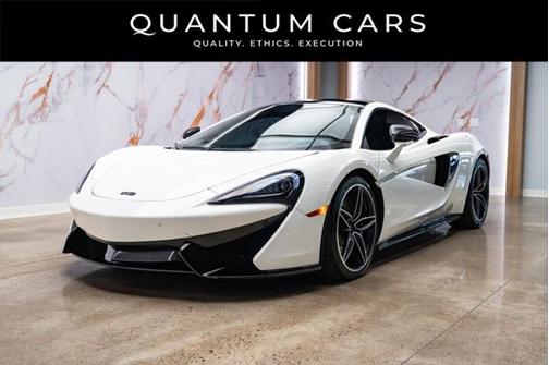 2017 McLaren 570GT Base