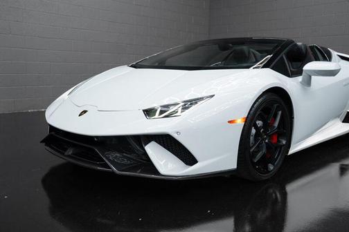 2017 Lamborghini Huracan LP580-2S