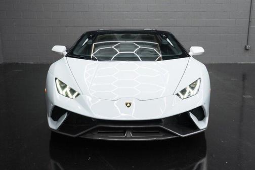 2017 Lamborghini Huracan LP580-2S