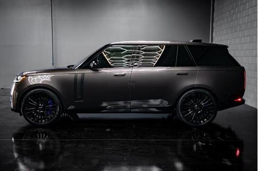 2023 Land Rover Range Rover P530 SE