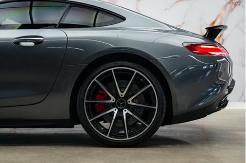 2016 Mercedes-Benz AMG GT S