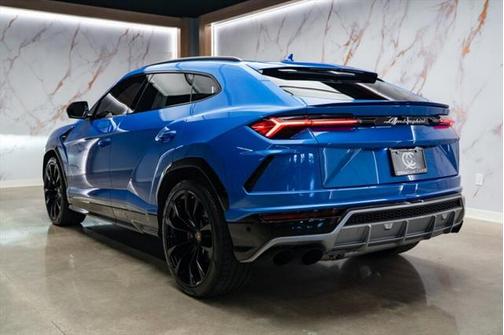2020 Lamborghini Urus