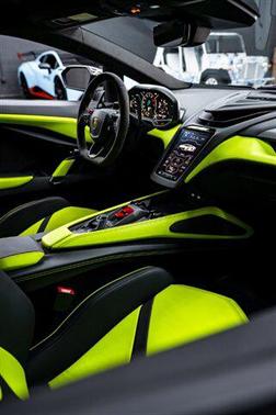 2024 Lamborghini Revuelto 
