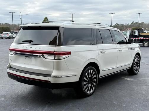 2023 Lincoln Navigator Black Label