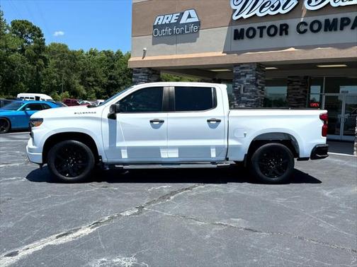 2022 Chevrolet Silverado 1500 Custom