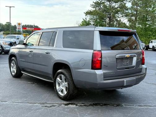 2018 Chevrolet Suburban LT