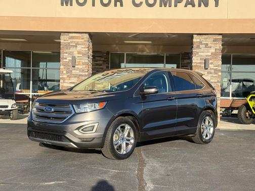 2017 Ford Edge Titanium