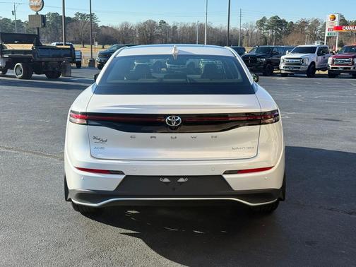 2023 Toyota Crown Limited