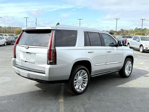 2018 Cadillac Escalade Platinum