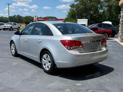 Silver Ice Metallic 2014 Chevrolet Cruze LS