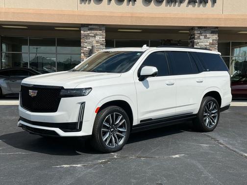 2023 Cadillac Escalade Sport