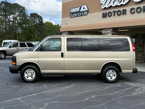 2010 Chevrolet Express 2500 LS
