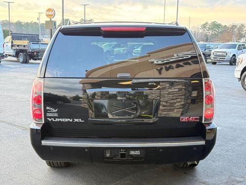 2012 GMC Yukon XL Denali