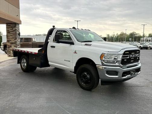 2021 RAM 3500 Tradesman/SLT