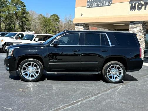 2019 GMC Yukon SLT