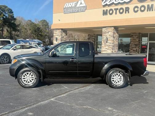 2016 Nissan Frontier SV